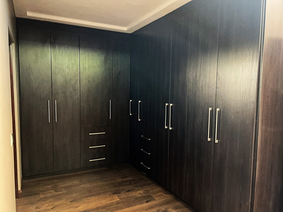 4 Bedroom Property for Sale in Brooklyn Gauteng