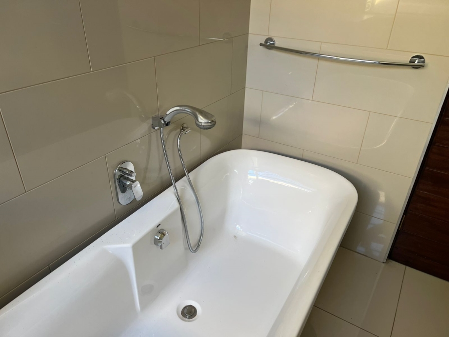 4 Bedroom Property for Sale in Brooklyn Gauteng