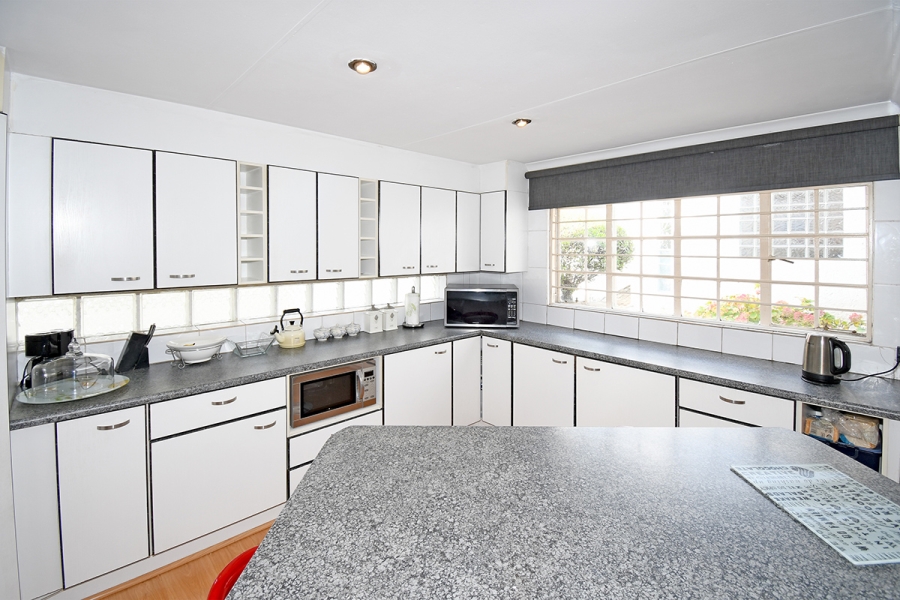 3 Bedroom Property for Sale in Olivedale Gauteng