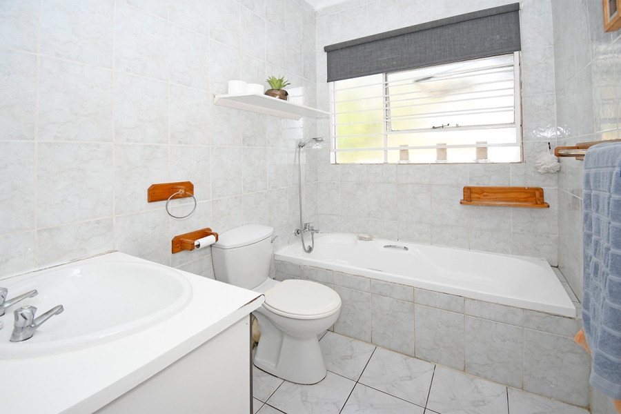 3 Bedroom Property for Sale in Olivedale Gauteng
