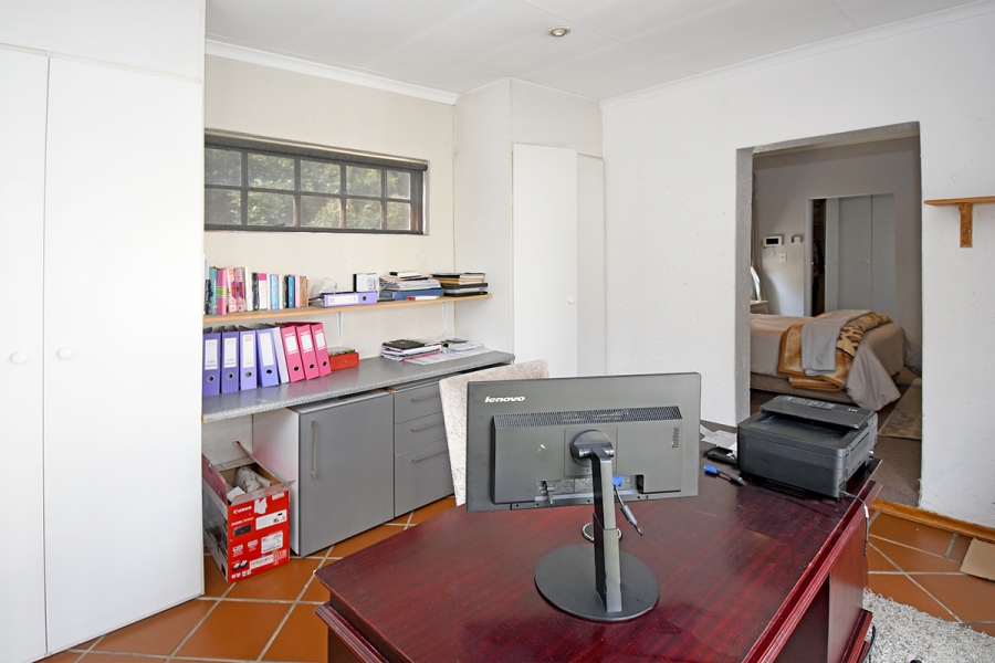 3 Bedroom Property for Sale in Olivedale Gauteng