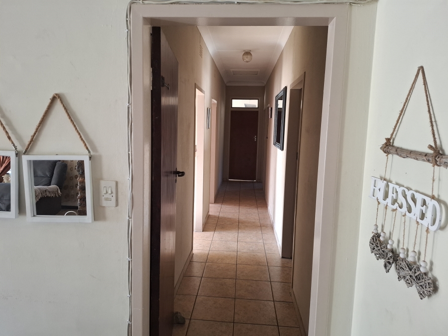 To Let 3 Bedroom Property for Rent in Edleen Gauteng