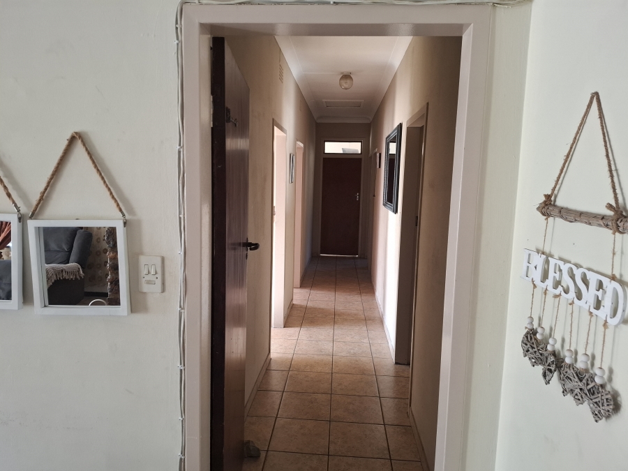 To Let 3 Bedroom Property for Rent in Edleen Gauteng