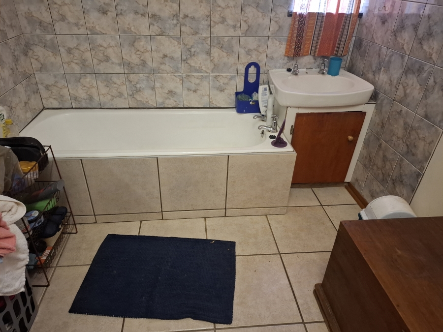 To Let 3 Bedroom Property for Rent in Edleen Gauteng