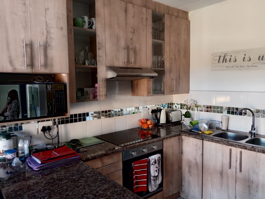 3 Bedroom Property for Sale in Honeydew Ridge Gauteng