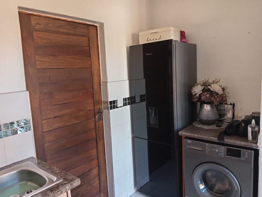 3 Bedroom Property for Sale in Honeydew Ridge Gauteng