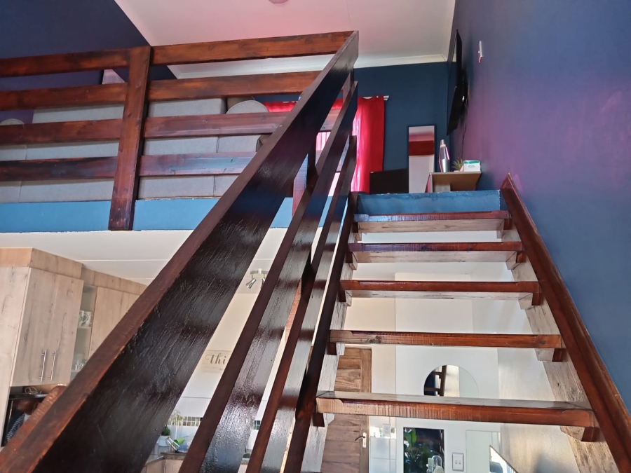 3 Bedroom Property for Sale in Honeydew Ridge Gauteng