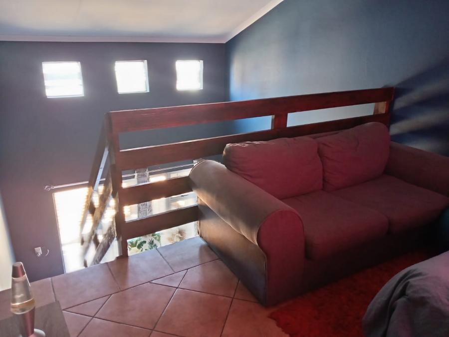 3 Bedroom Property for Sale in Honeydew Ridge Gauteng