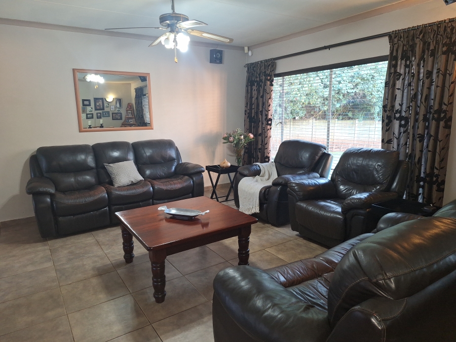 4 Bedroom Property for Sale in Noordheuwel Gauteng