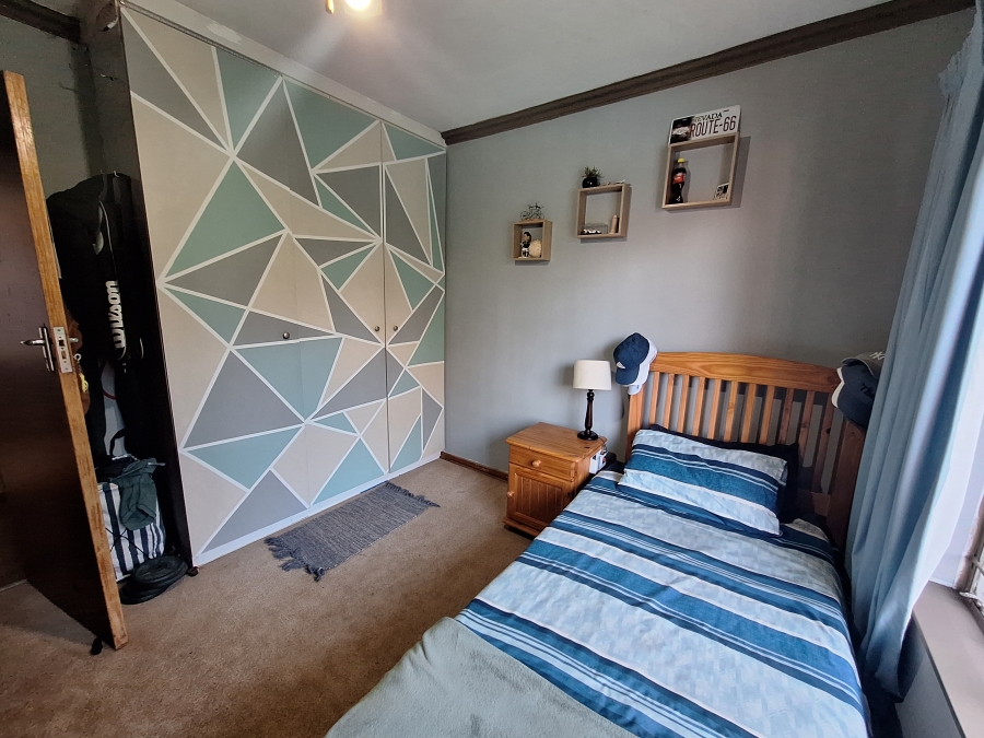 4 Bedroom Property for Sale in Noordheuwel Gauteng