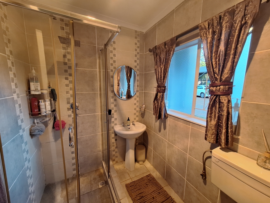 4 Bedroom Property for Sale in Noordheuwel Gauteng