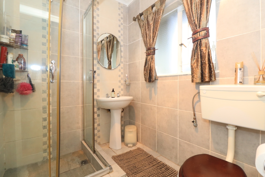 4 Bedroom Property for Sale in Noordheuwel Gauteng