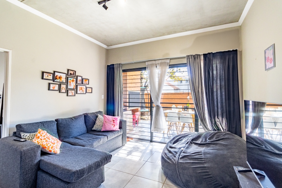 To Let 2 Bedroom Property for Rent in Olympus AH Gauteng