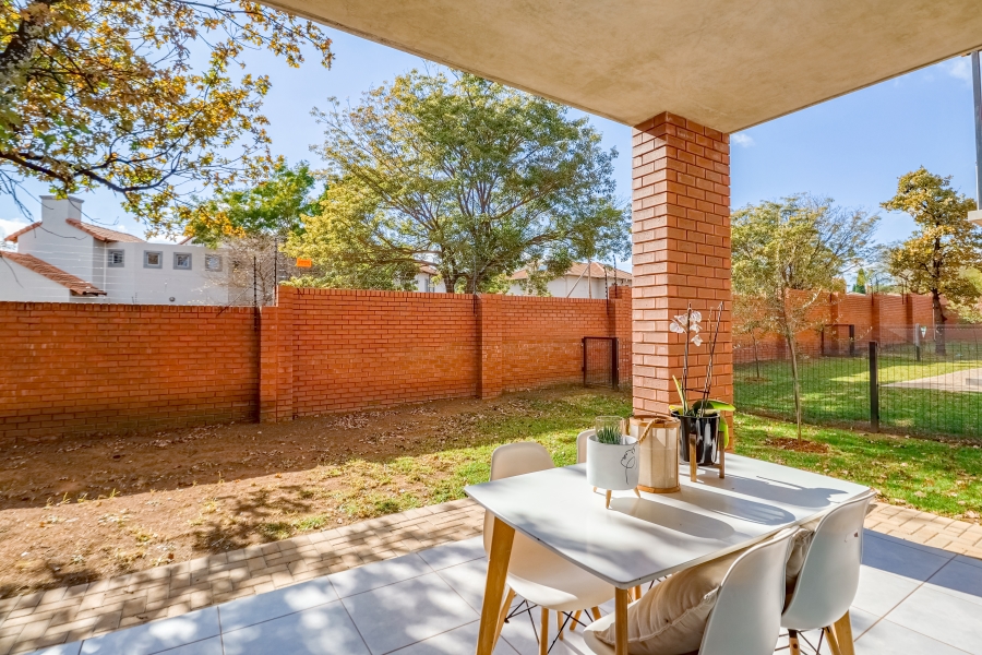 To Let 2 Bedroom Property for Rent in Olympus AH Gauteng