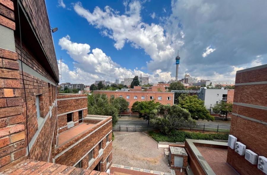 To Let commercial Property for Rent in Parktown Gauteng