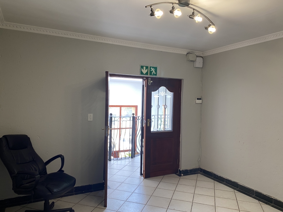 To Let commercial Property for Rent in Bedfordview Gauteng