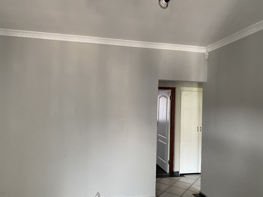 To Let commercial Property for Rent in Bedfordview Gauteng