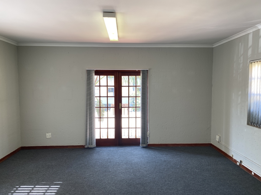 To Let commercial Property for Rent in Bedfordview Gauteng