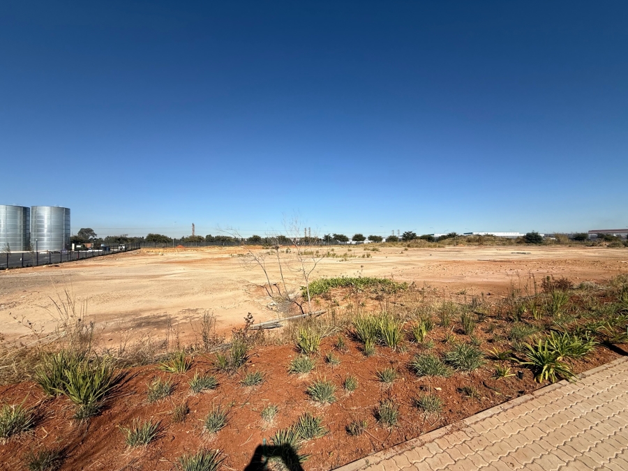 0 Bedroom Property for Sale in Gosforth Park Gauteng