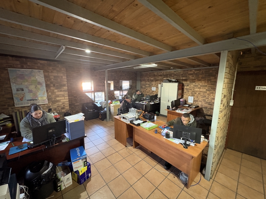 To Let commercial Property for Rent in Brentwood Park Gauteng