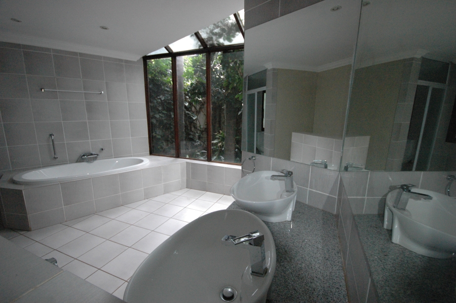 4 Bedroom Property for Sale in Brooklyn Gauteng