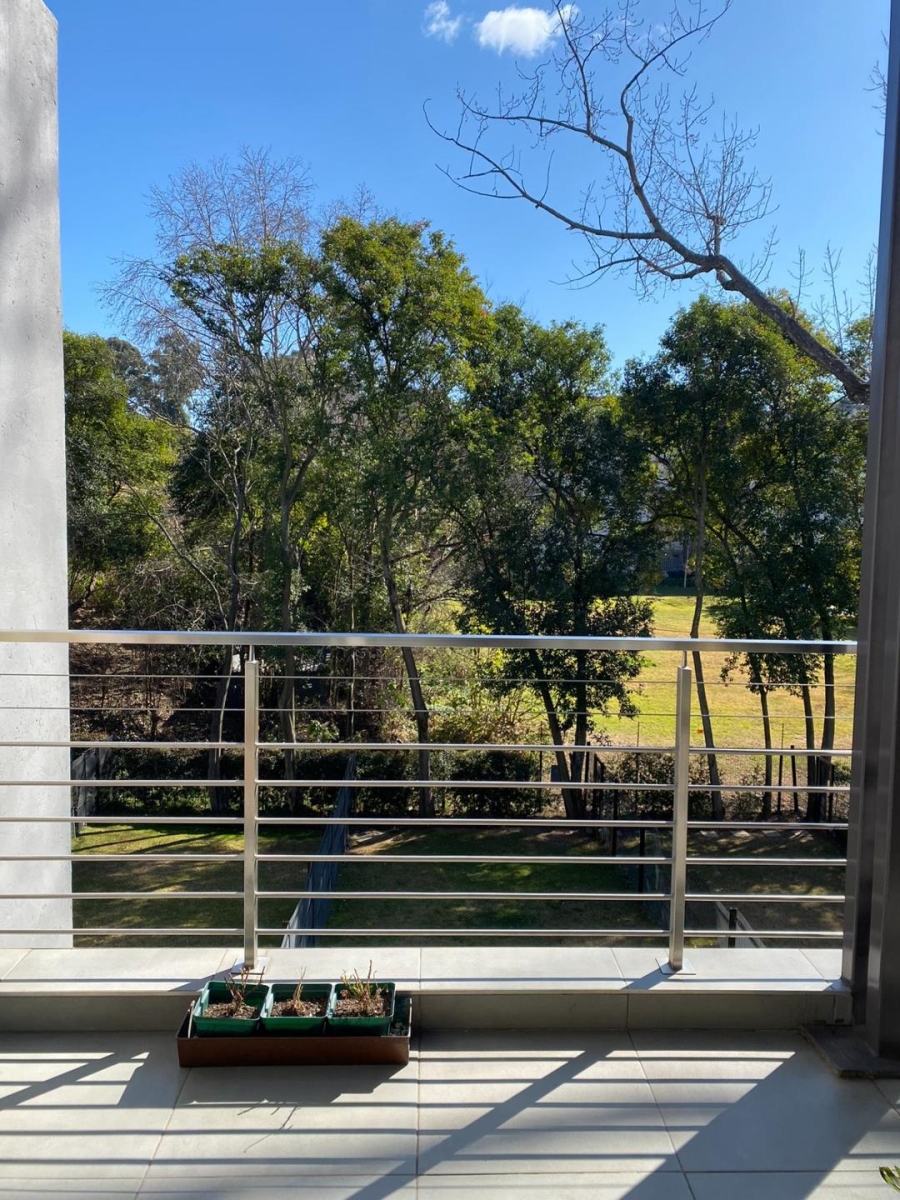 2 Bedroom Property for Sale in Illovo Gauteng