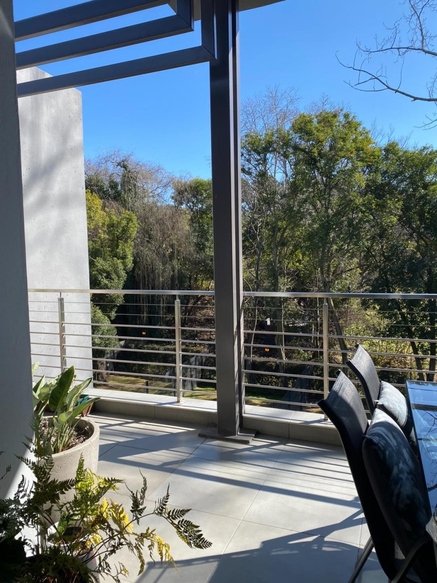 2 Bedroom Property for Sale in Illovo Gauteng