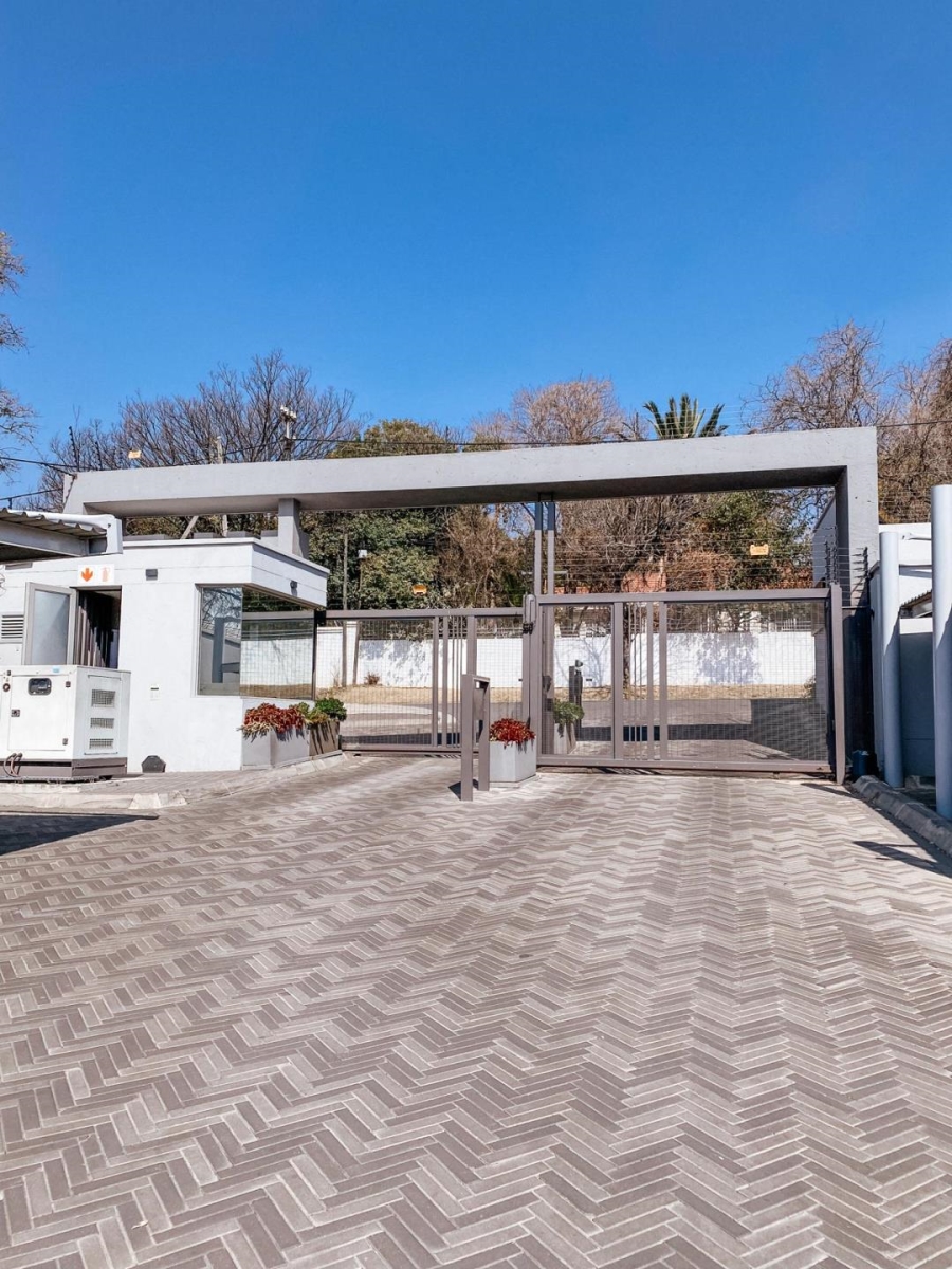 2 Bedroom Property for Sale in Illovo Gauteng
