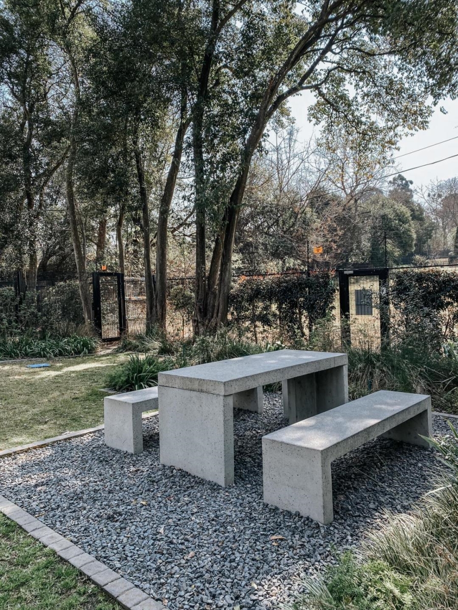 2 Bedroom Property for Sale in Illovo Gauteng