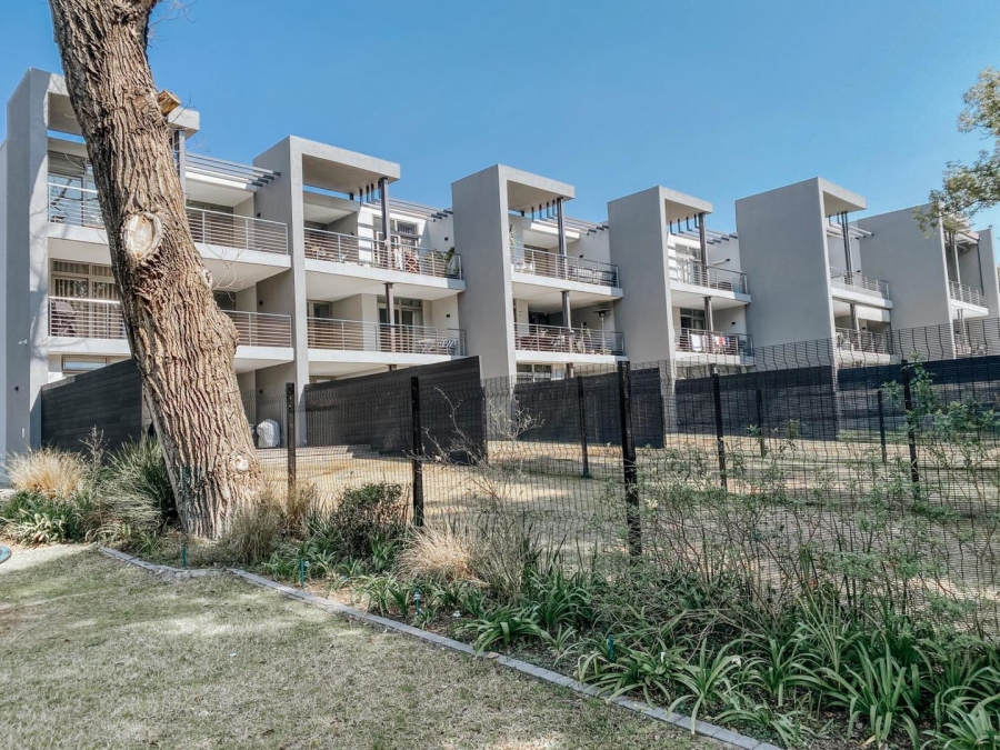 2 Bedroom Property for Sale in Illovo Gauteng
