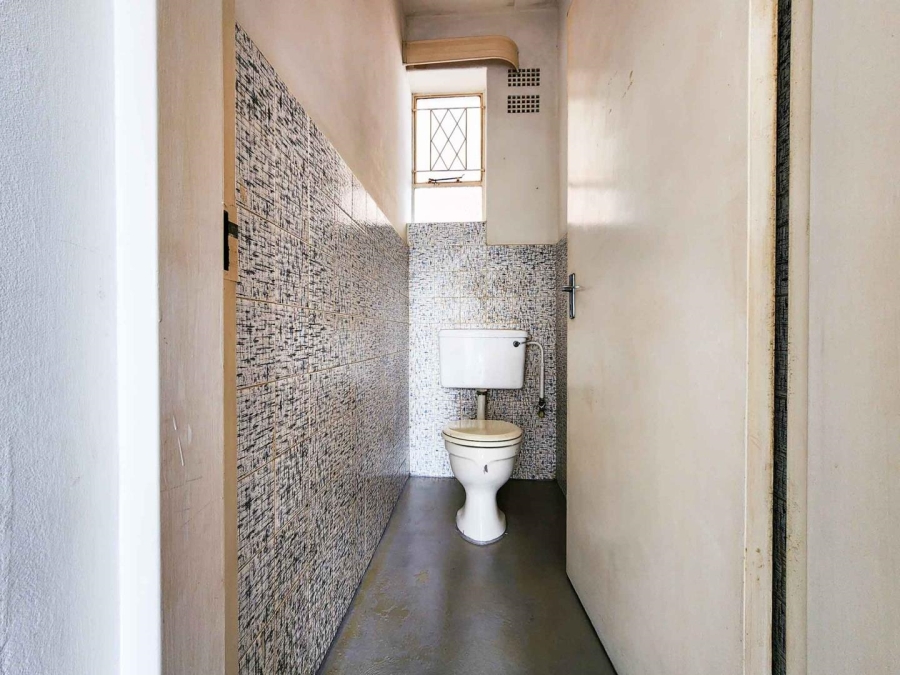 To Let 2 Bedroom Property for Rent in Rembrandt Park Gauteng