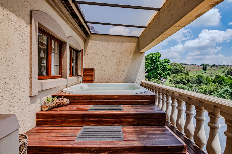 3 Bedroom Property for Sale in Waterkloof Ridge Gauteng