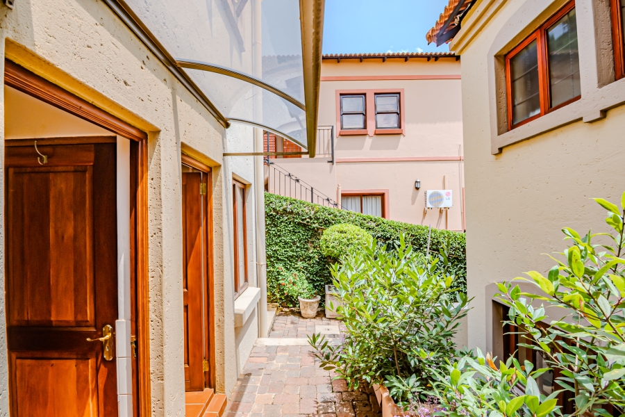 3 Bedroom Property for Sale in Waterkloof Ridge Gauteng