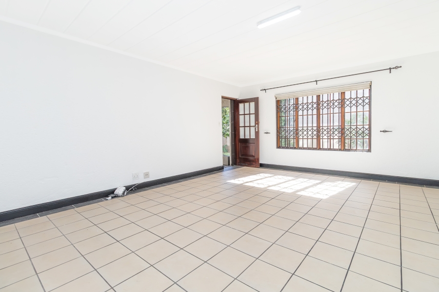 2 Bedroom Property for Sale in Paulshof Gauteng