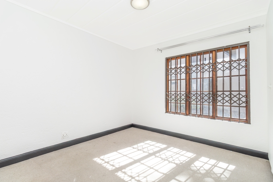 2 Bedroom Property for Sale in Paulshof Gauteng