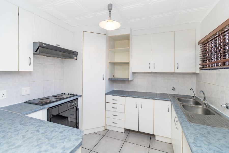2 Bedroom Property for Sale in Paulshof Gauteng