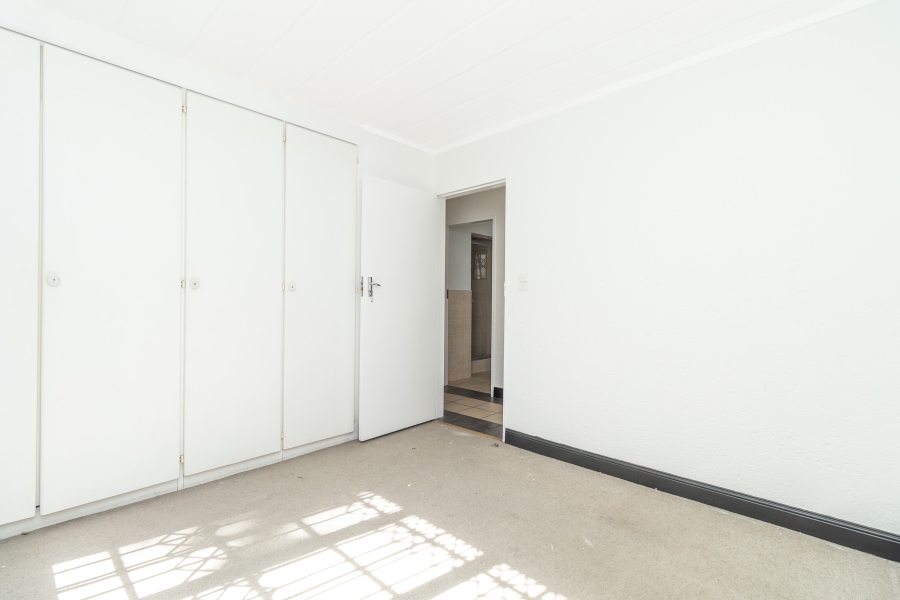 2 Bedroom Property for Sale in Paulshof Gauteng