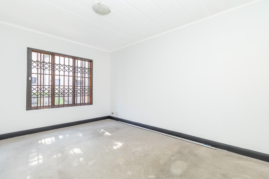 2 Bedroom Property for Sale in Paulshof Gauteng