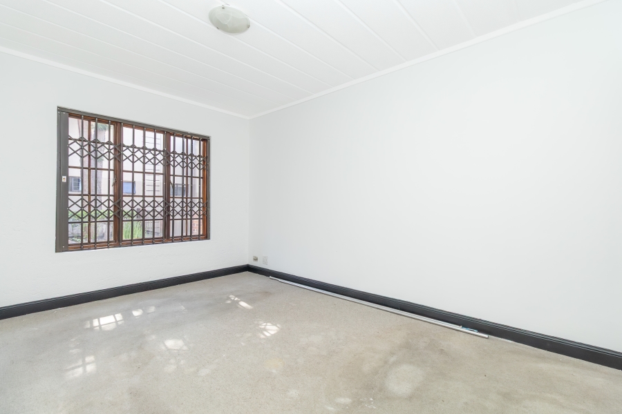 2 Bedroom Property for Sale in Paulshof Gauteng