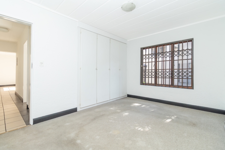 2 Bedroom Property for Sale in Paulshof Gauteng