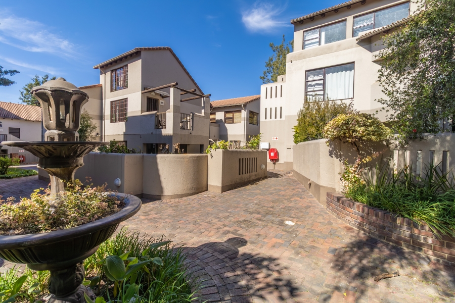 2 Bedroom Property for Sale in Paulshof Gauteng