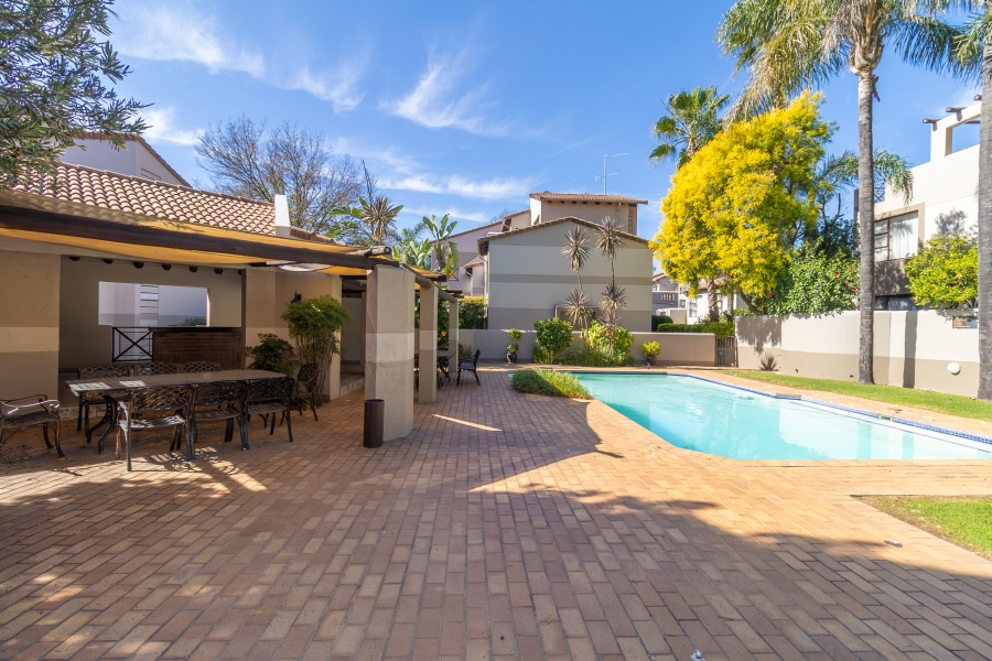 2 Bedroom Property for Sale in Paulshof Gauteng