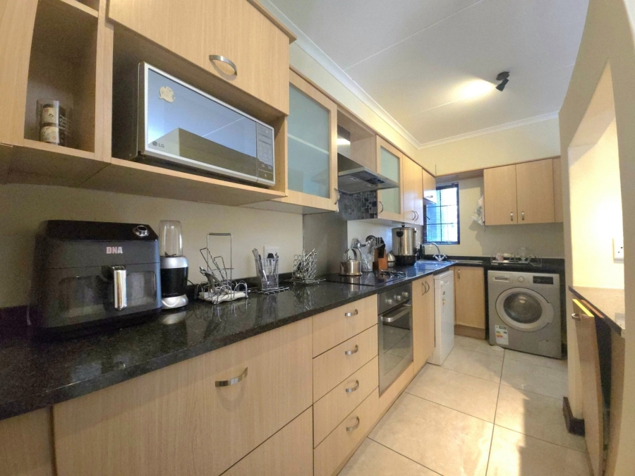 2 Bedroom Property for Sale in Beverley Gauteng