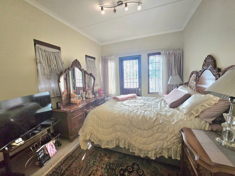 2 Bedroom Property for Sale in Beverley Gauteng