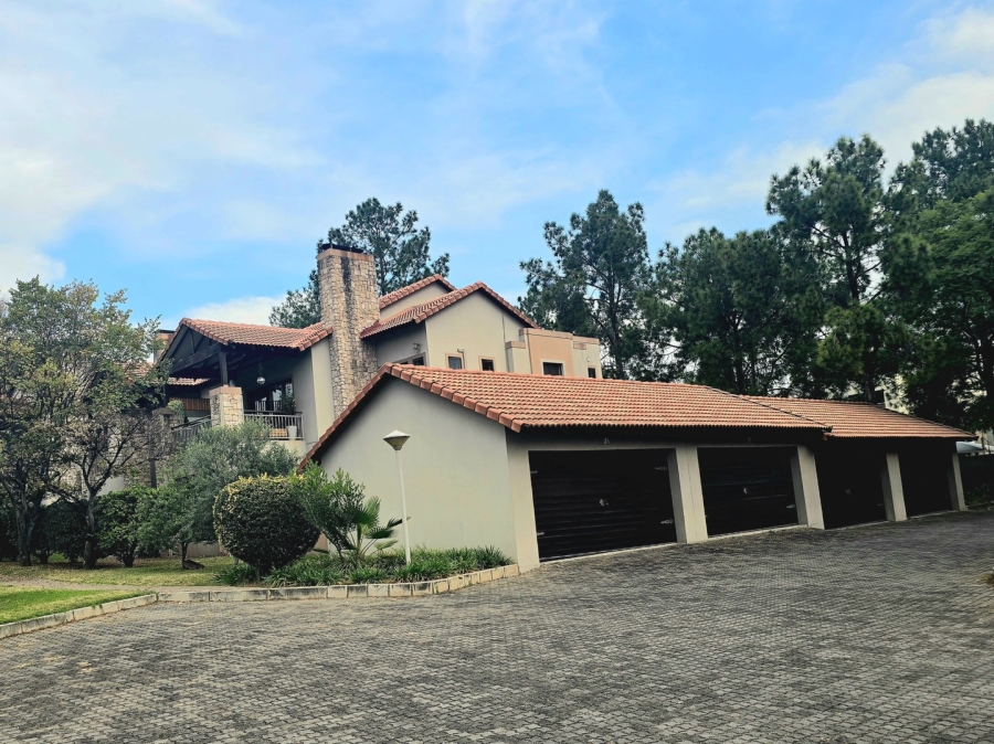 2 Bedroom Property for Sale in Beverley Gauteng