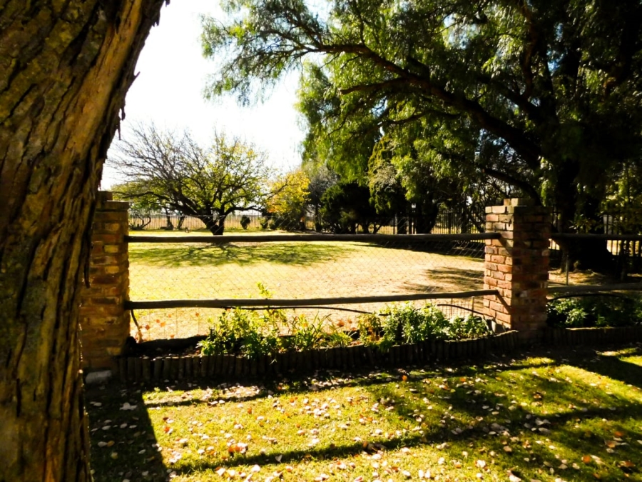 4 Bedroom Property for Sale in Spaarwater Gauteng