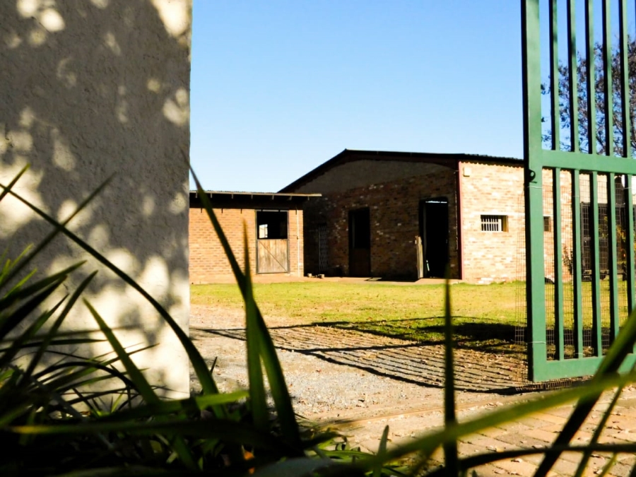 4 Bedroom Property for Sale in Spaarwater Gauteng