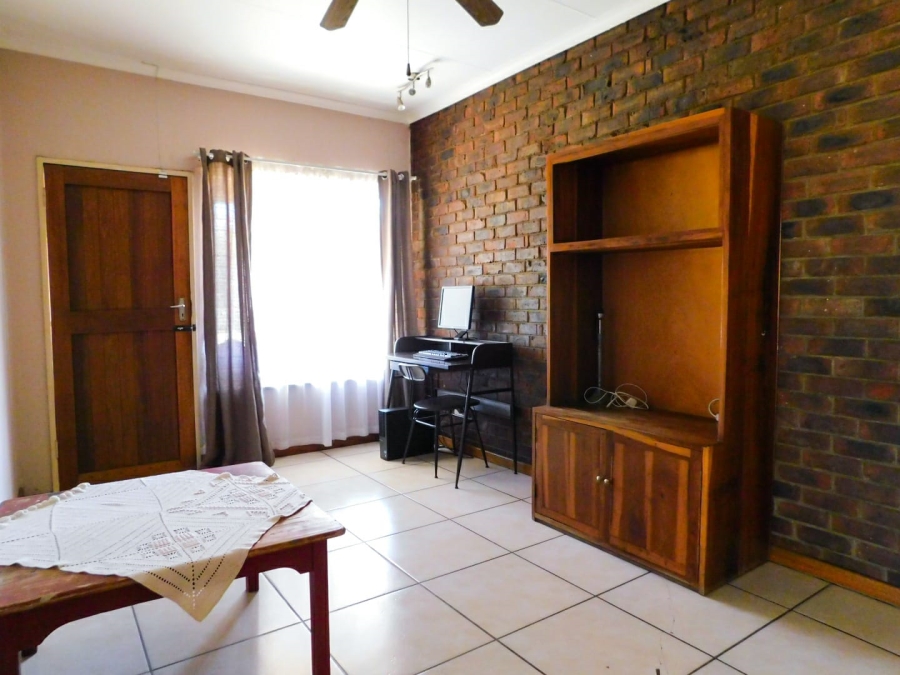 4 Bedroom Property for Sale in Spaarwater Gauteng