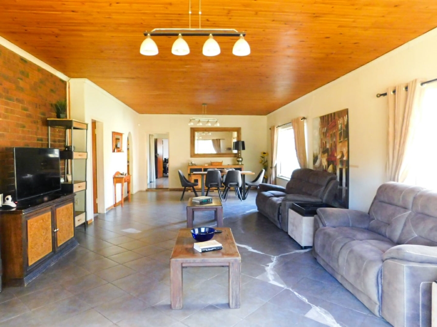 4 Bedroom Property for Sale in Spaarwater Gauteng