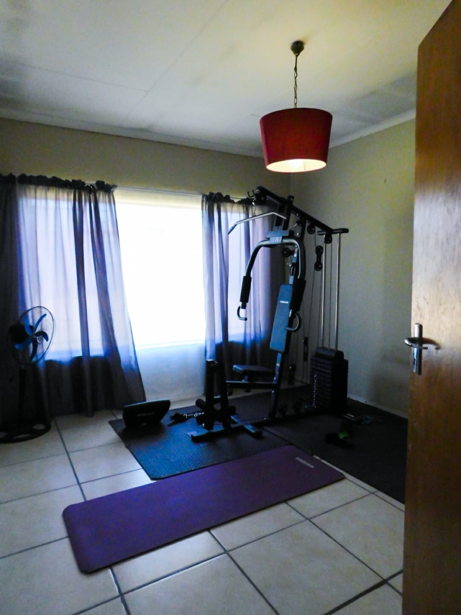 4 Bedroom Property for Sale in Spaarwater Gauteng